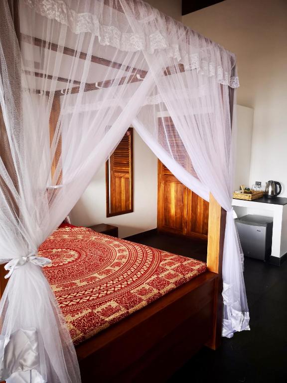 Thoduwawa Beach Villa - 11