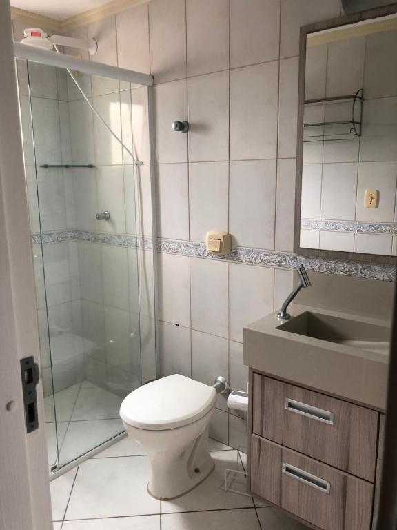  LINDO APARTAMENTO EM MEIA PRAIA-1 quadra do mar! Melhor localização!