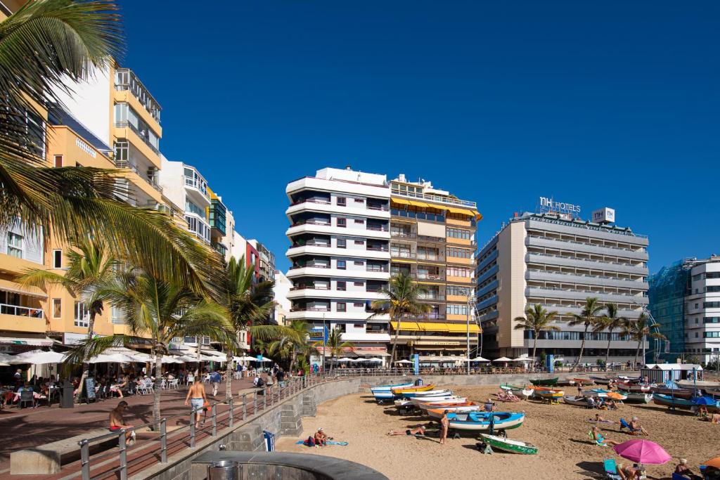 Lovely balcony sea views By CanariasGetaway, Las Palmas de ...