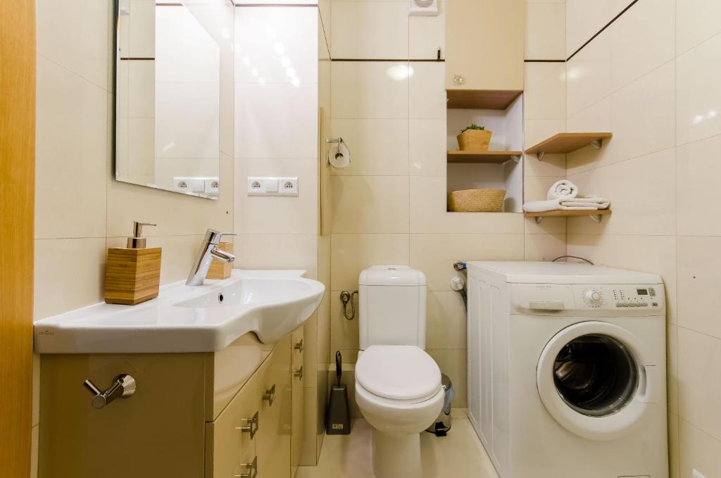 Family Apartments - Private Parking - 14