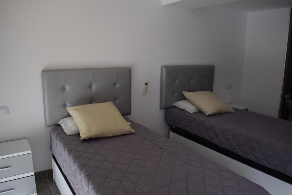 Postel nebo postele na pokoji v ubytování casa con piscina ref 381