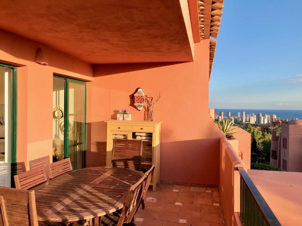 PENTHOUSE BLUELINE IN SIERRA CORTINA, Finestrat – Bijgewerkte ...