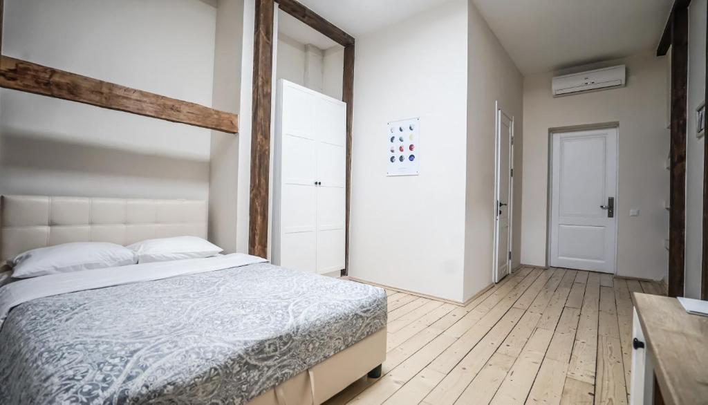 HOTEL N°10 - Double Room