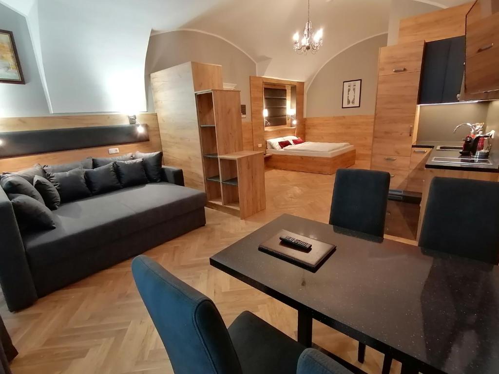 GOLDEN STAR - Premium Apartments - 4