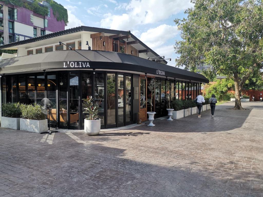 NT Place Sukhumvit Suites - 9