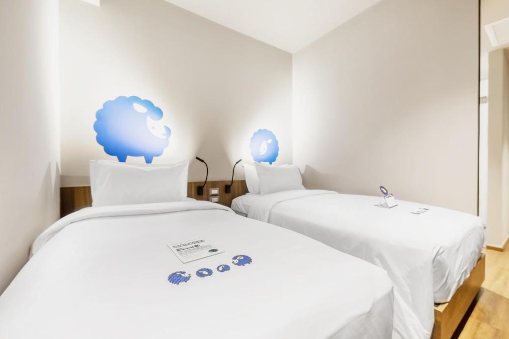 Kokotel Bangkok Surawong - Resim 21