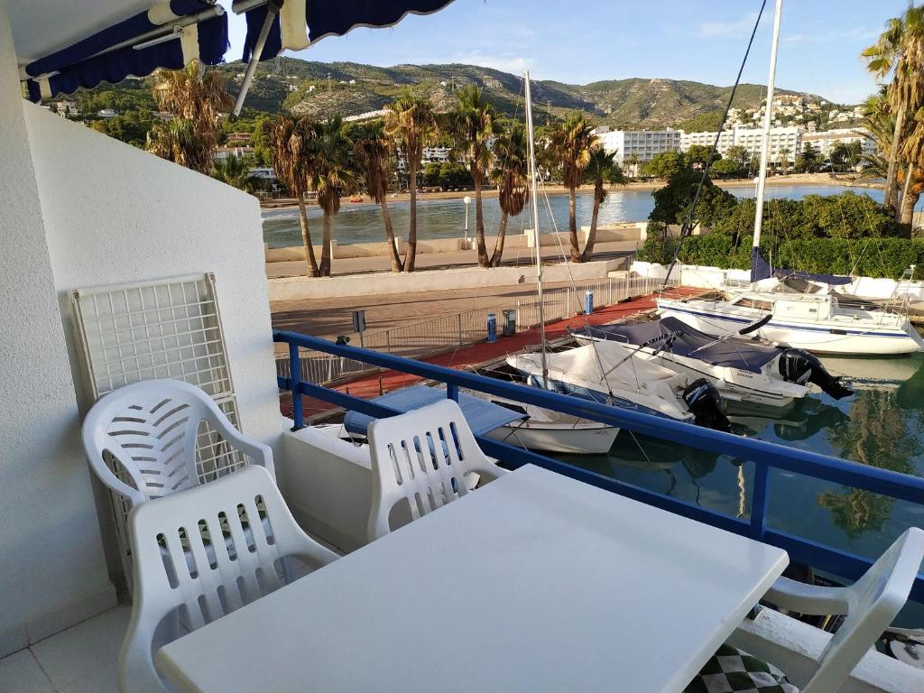 Booking.com: Apartamentos El Puerto 3000 , Alcossebre, España ...