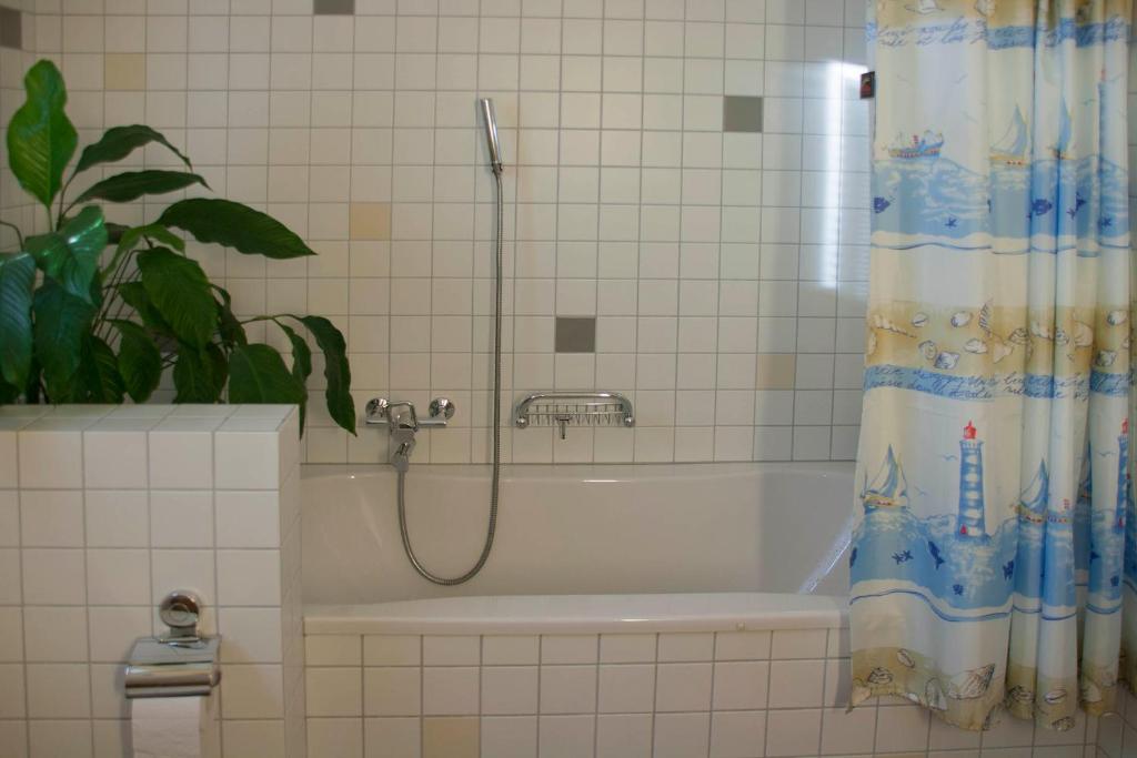 Un baño de B&B Bättwil