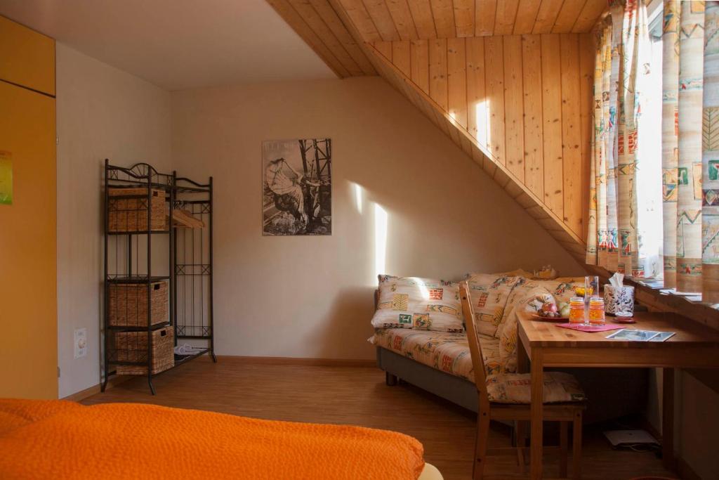Un lugar para sentarse en B&B Bättwil