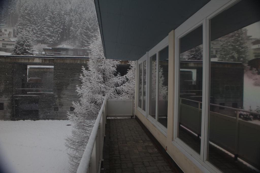 Z Studio - next door to Vals Therme v zimě