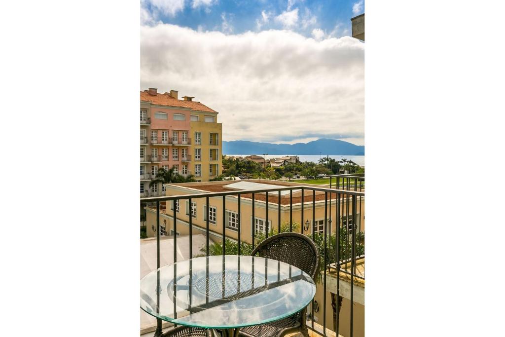  Apartamento no Il Campanário design exclusivo vista mar em Jurerê Internacional JQ01