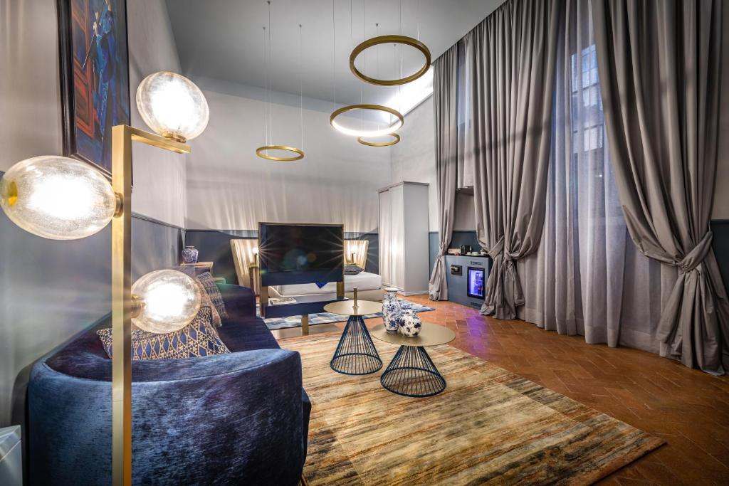 Palazzo Bianca Cappello Residenza d'Epoca - Resim 29