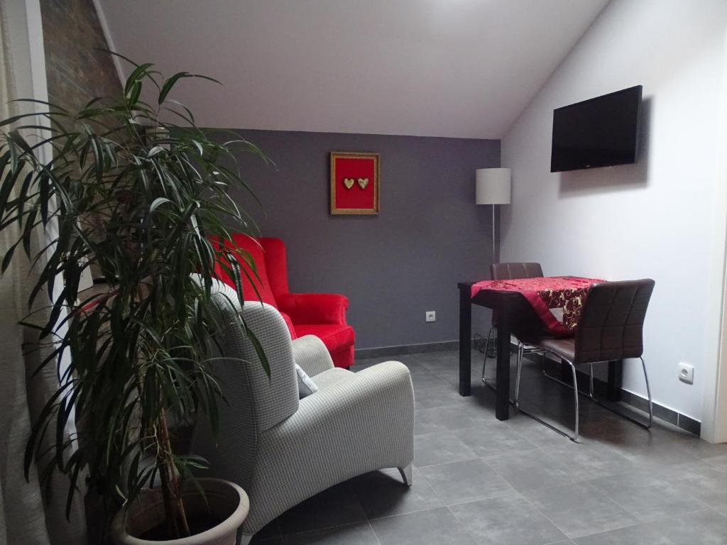 Apartment My Home - 14