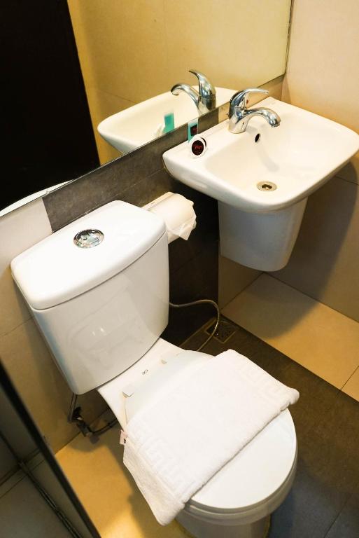 Tacloban Plaza Hotel - Matrimonial De Luxe