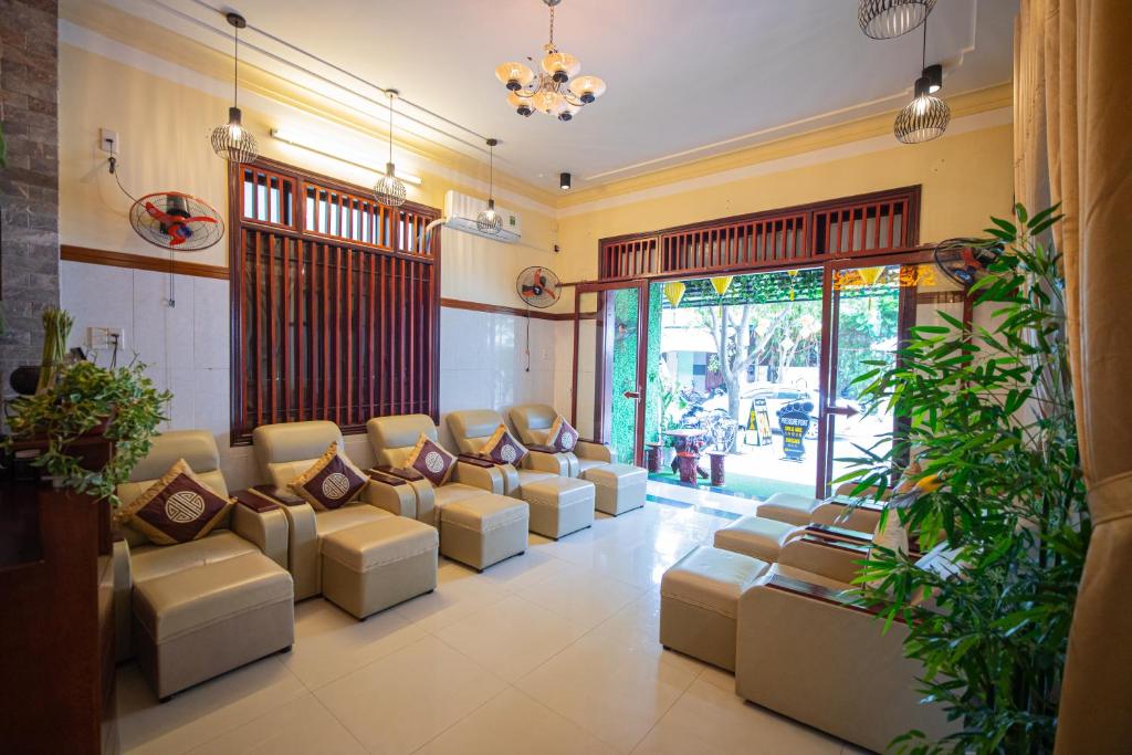 Posezení v ubytování Serenity Villa Hoi An