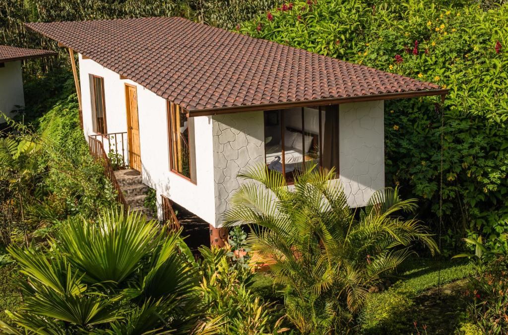 Zahrada ubytování Coffee Lodge Cristal Glamping & Spa