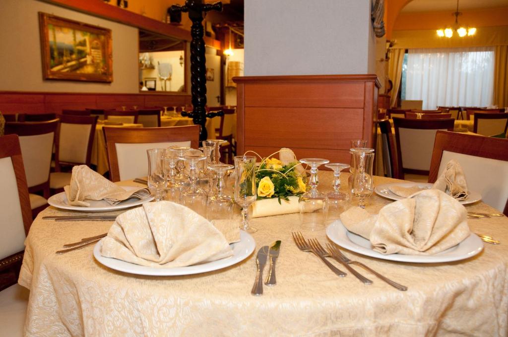 Restaurace v ubytování Hotel Panama