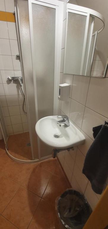Łazienka w obiekcie Pod Vinicí