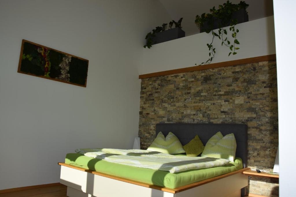 Ένα ή περισσότερα κρεβάτια σε δωμάτιο στο Kerndlerhof