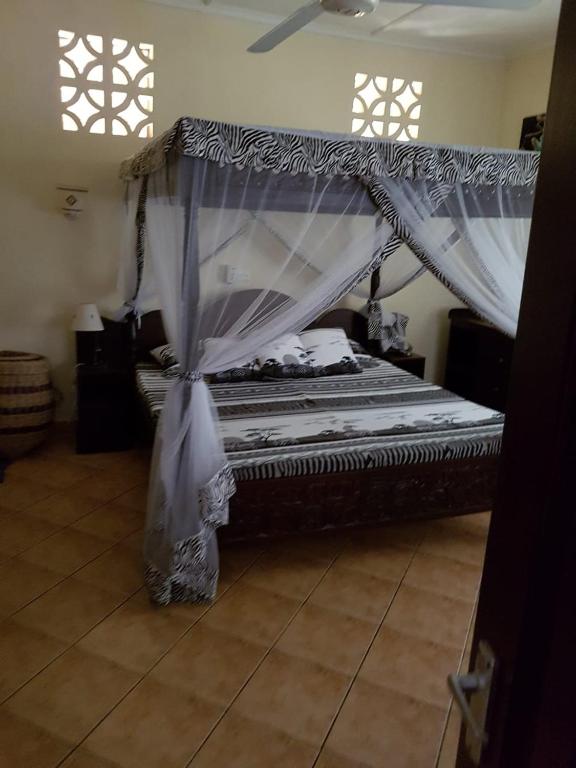 Villa LeoMar Diani Beach - Villa De Deux Chambres