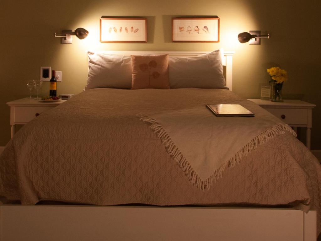 Showers Inn - 