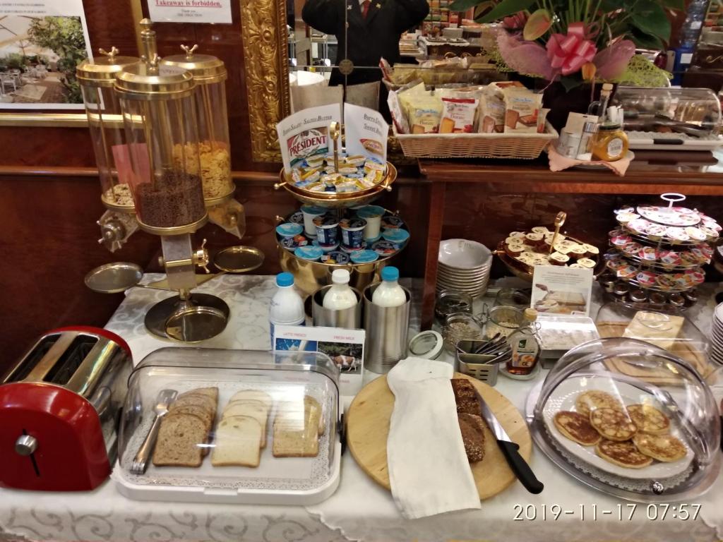 Hotel Vittoria - Resim 21