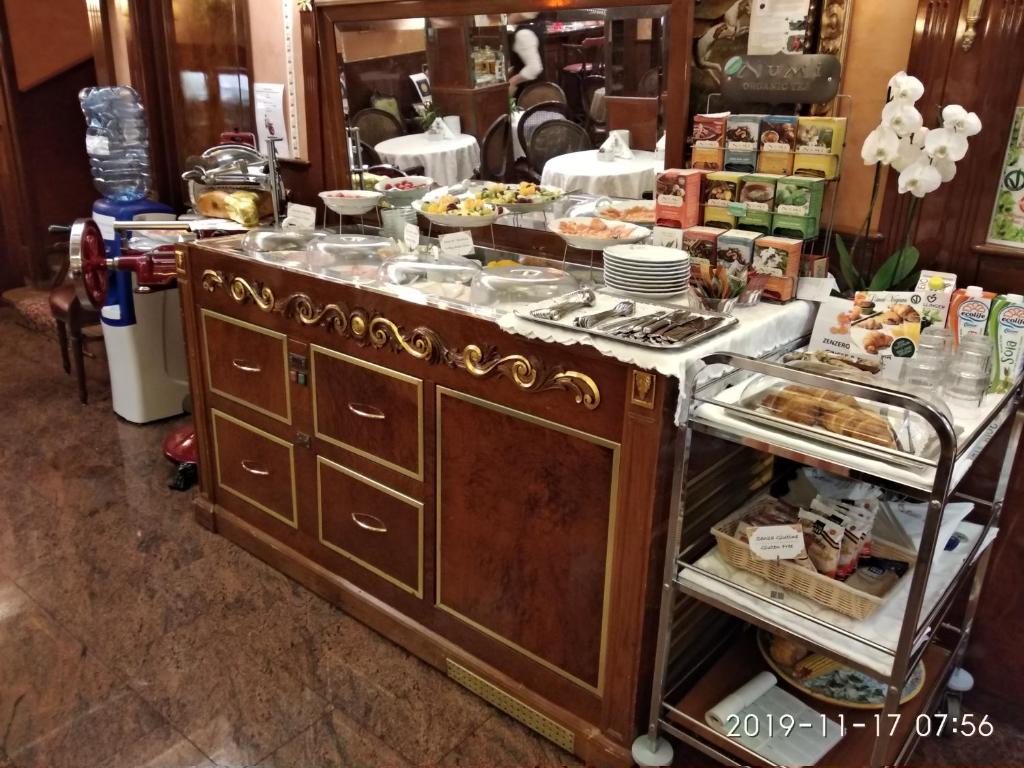 Hotel Vittoria - Resim 20