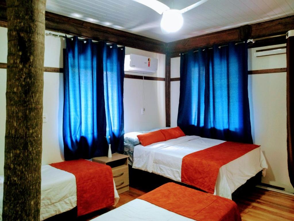 Кровать или кровати в номере Residencial Saldanha