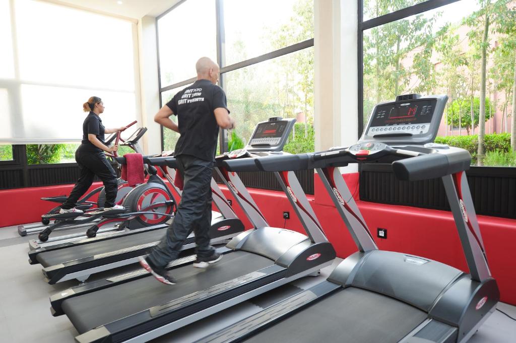 Fitness centrum a/nebo fitness zařízení v ubytování DWO Marrakech Ennakhil