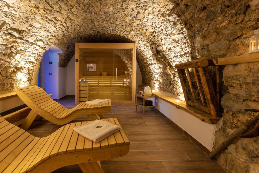A seating area at VILLAGGIO VAL MOLINI