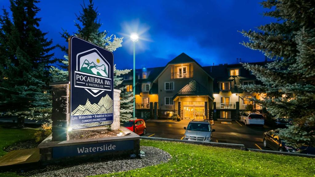 Pocaterra Inn & Waterslide - Resim 28