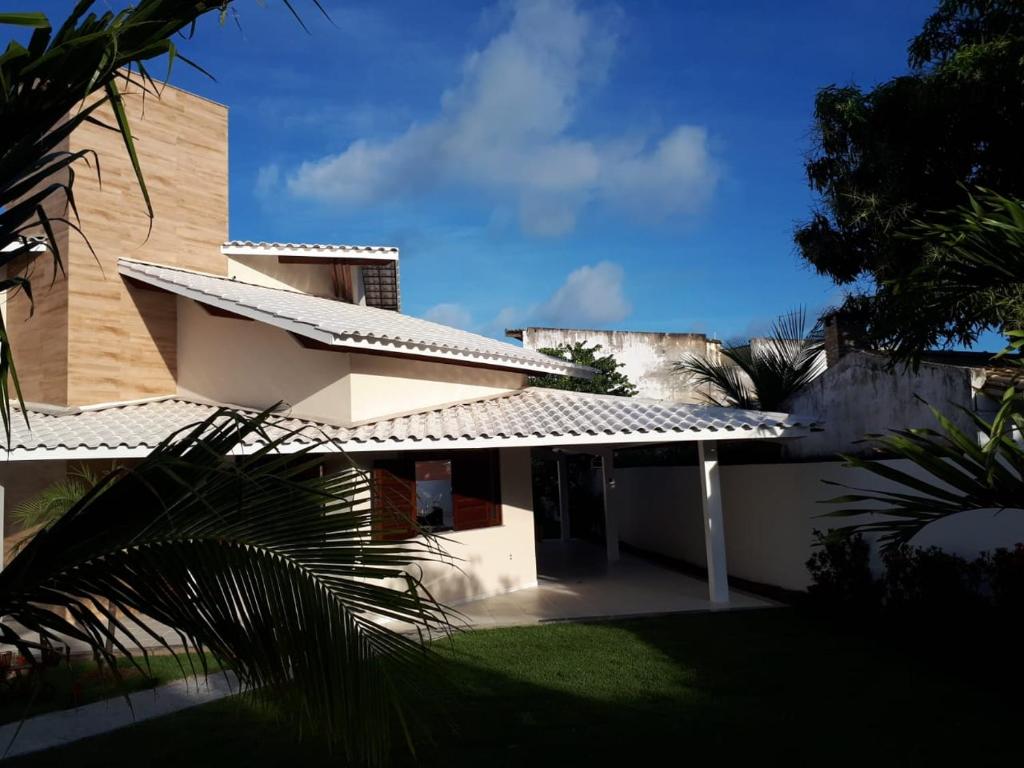  Casa em guarajuba condomínio dos corais