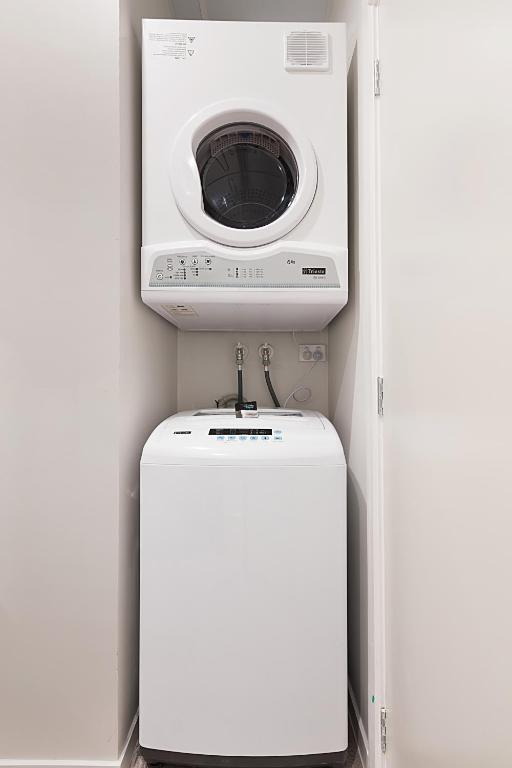 
Deluxe King Studio - Non-Smoking
