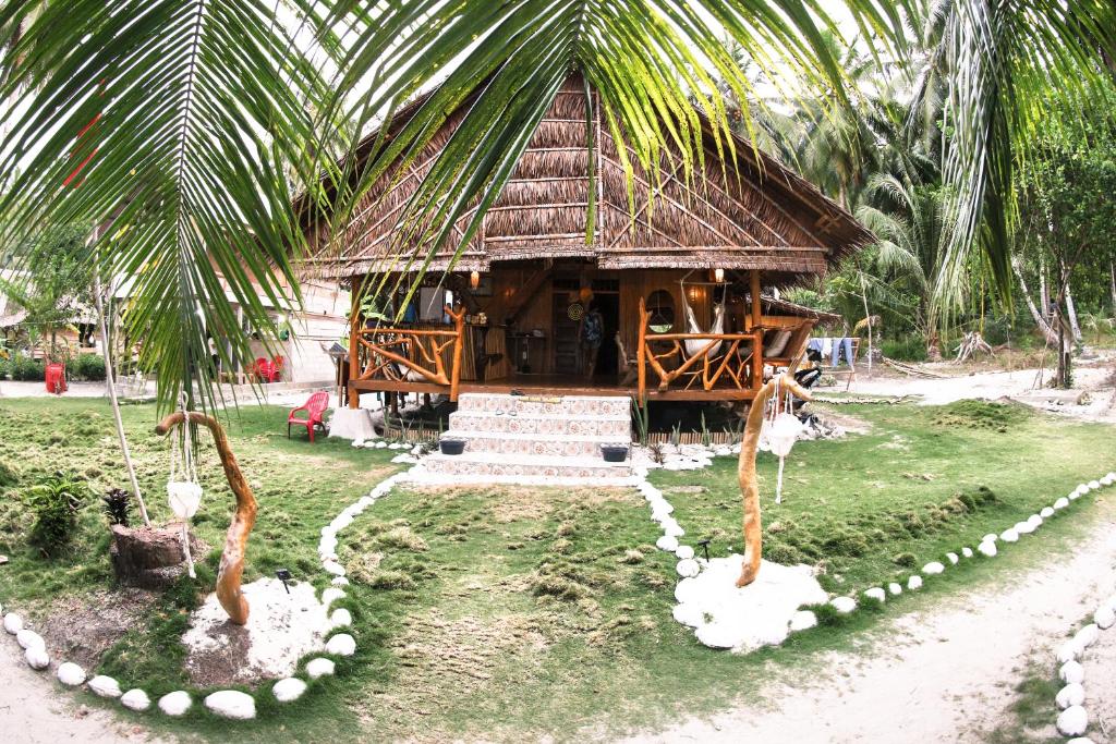 All inclusive surf lodge: Driftwood Mentawai