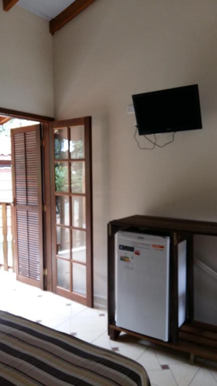  Pousada Camping Camburi