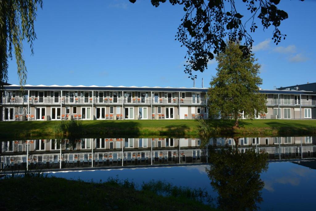 Gallery image of HOTEL2Heerenveen in Heerenveen