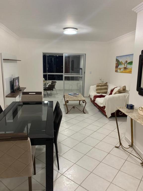  Sua casa em Bal Camboriú - na quadra da praia!