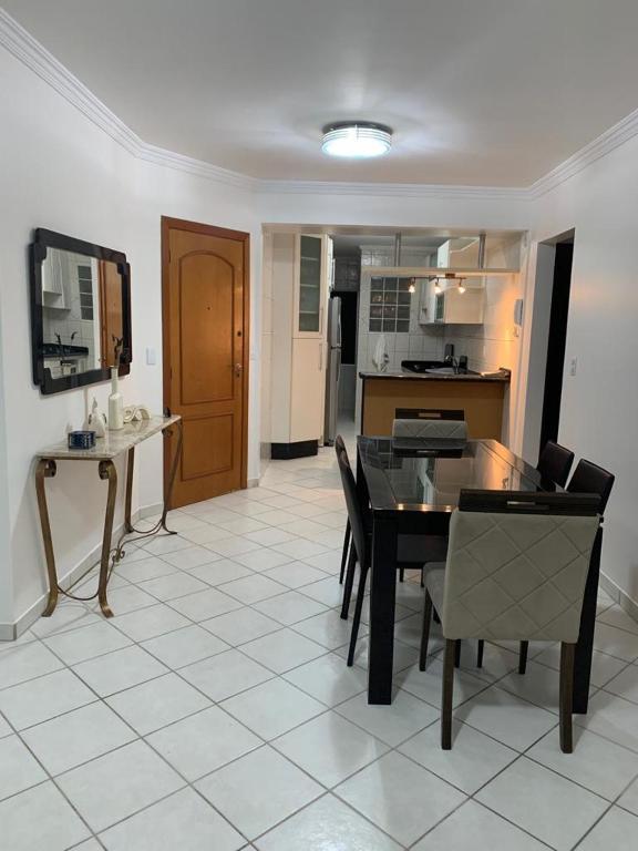  Sua casa em Bal Camboriú - na quadra da praia!