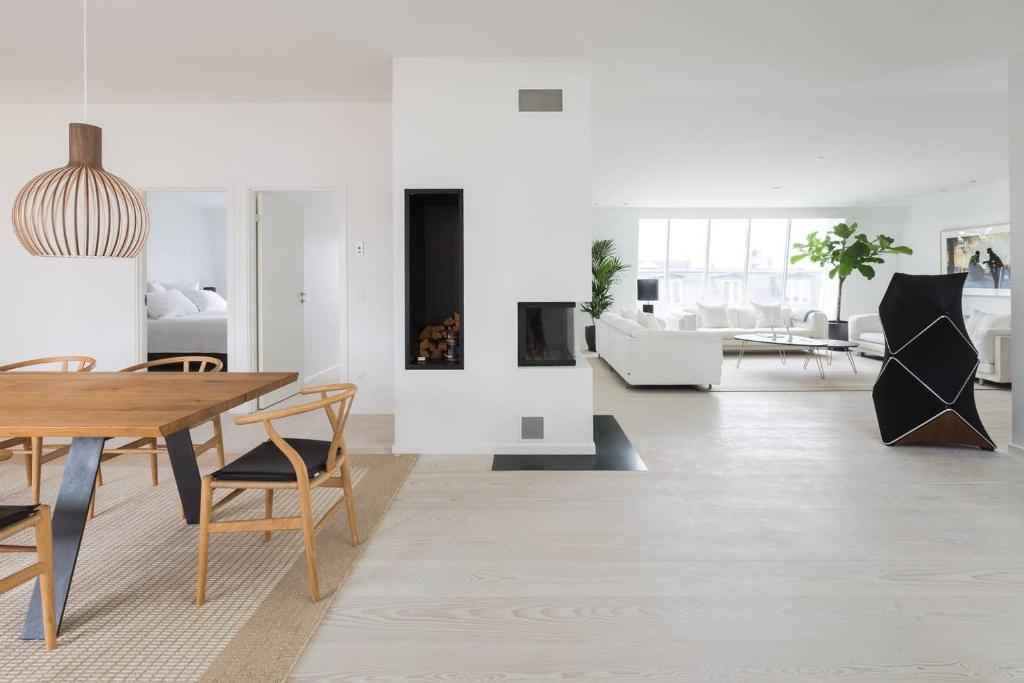 Apartment Dinesen Collection Amagertorv Penthouse Apartment Copenhagen,  Denmark - book now, 2023 prices