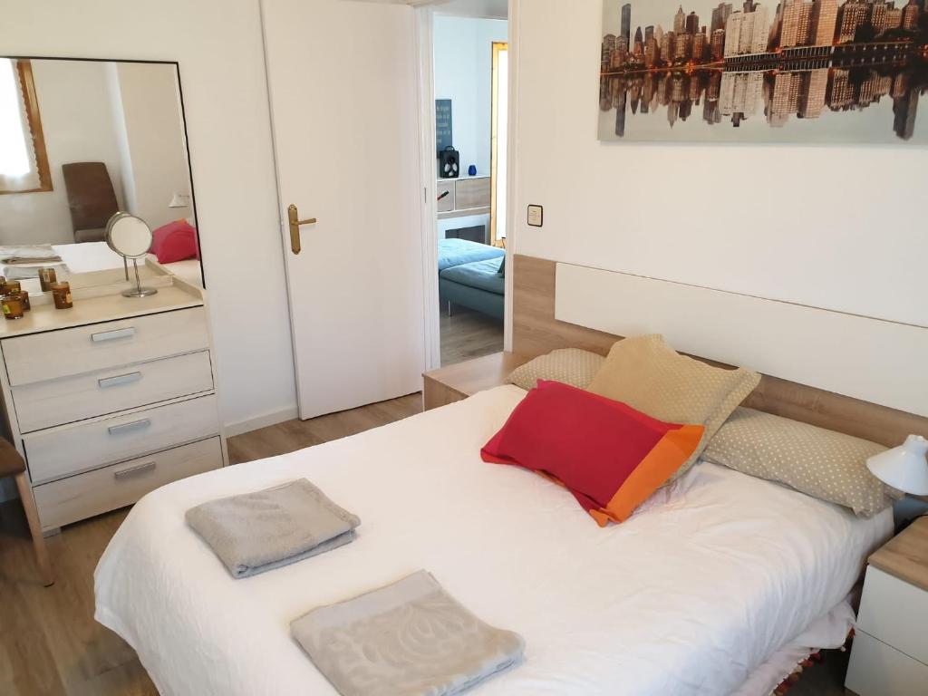 Apartamento Montes blancos, Jaca – Updated 2022 Prices