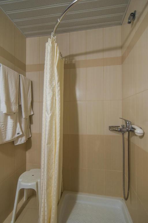 Kúpeľňa v ubytovaní Kommeno Bay Apartments