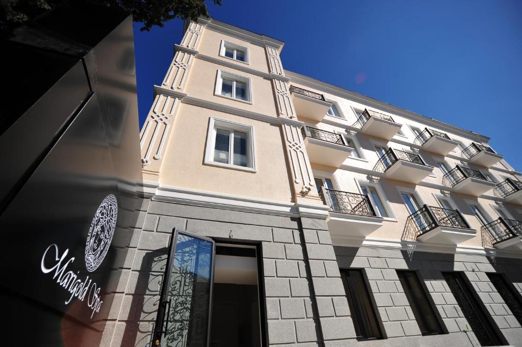 Budova, kde se hotel nachází