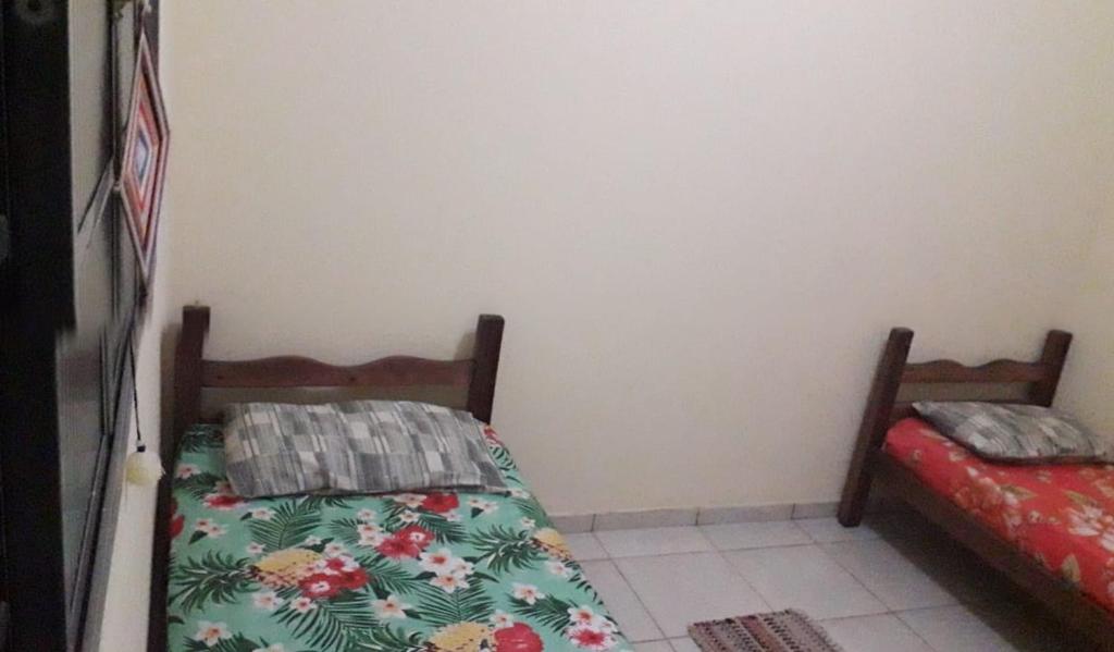  Casa da Talita - apto triplo com banheiro compartilhado