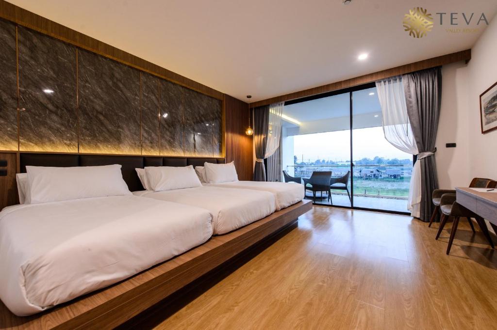 
Triple Room with Balcony

