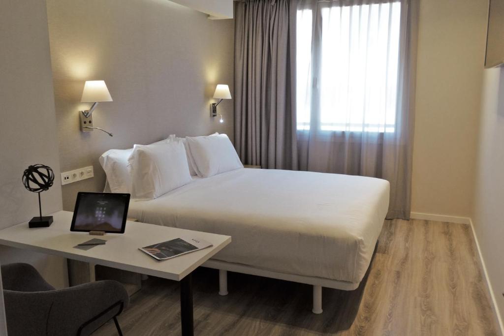 Bilbao City Center by abba Suites - Resim 18
