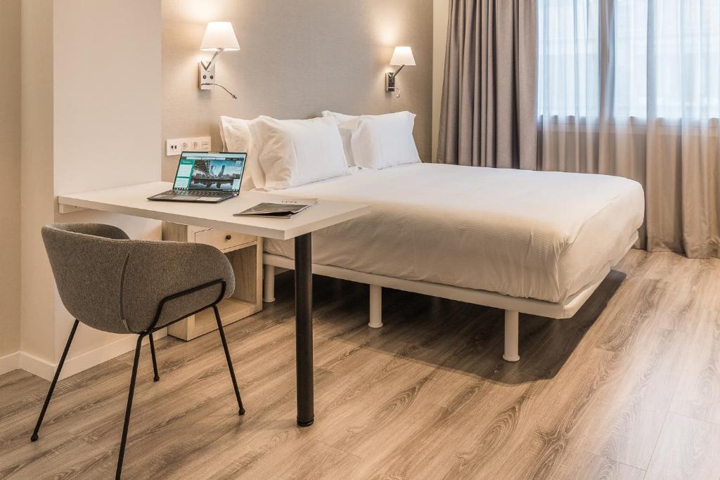 Bilbao City Center by abba Suites - Resim 25
