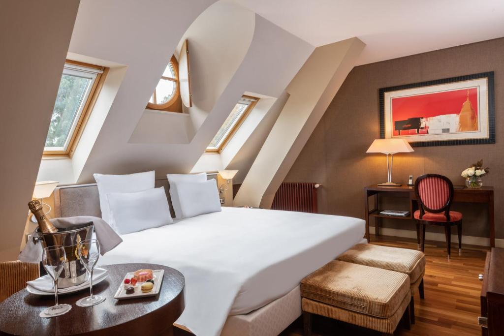 Hôtel Résidence Parc des Eaux Vives - Resim 30