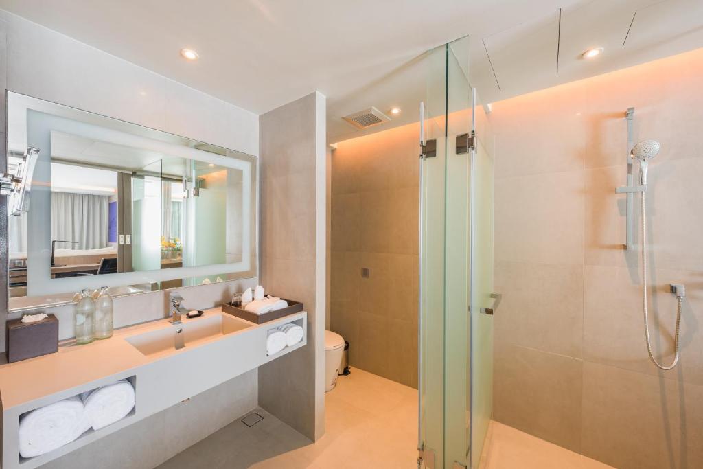 Oceanfront Beach Resort - 17