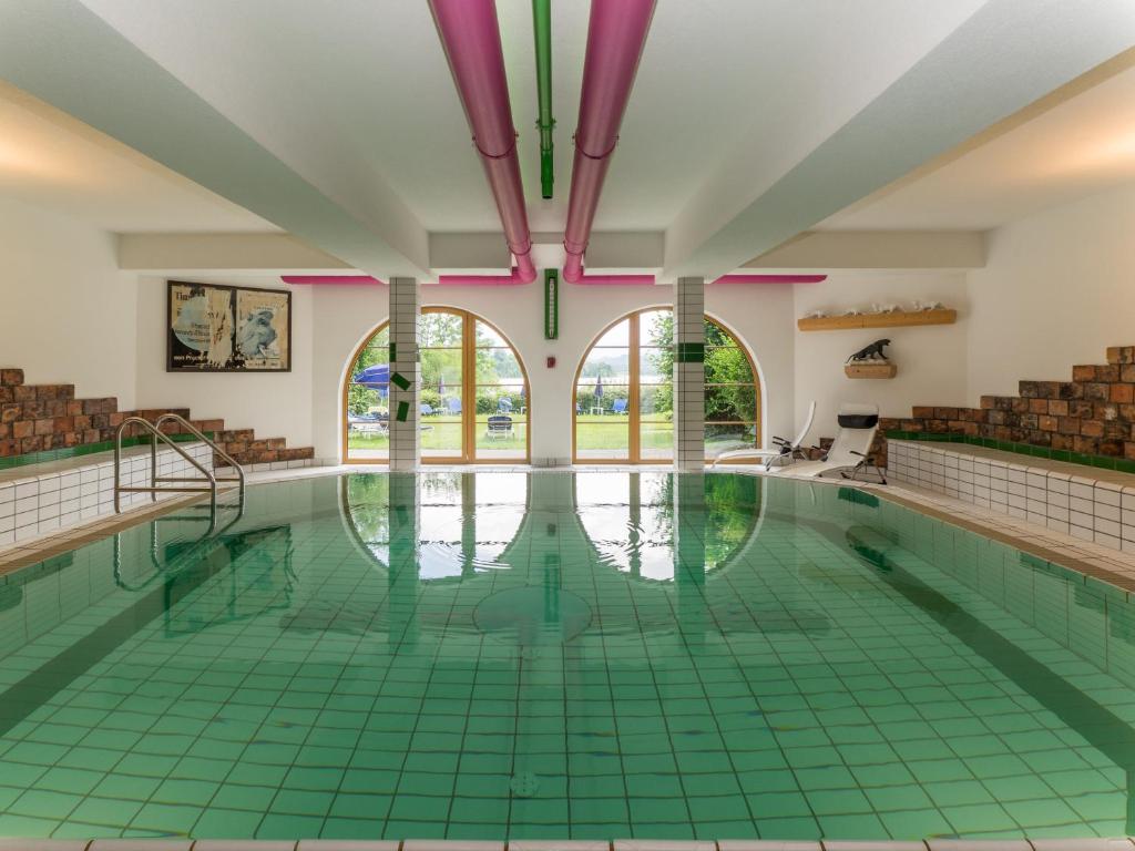 Bazén v ubytování Appartement-Hotel Seespitz nebo v jeho okolí