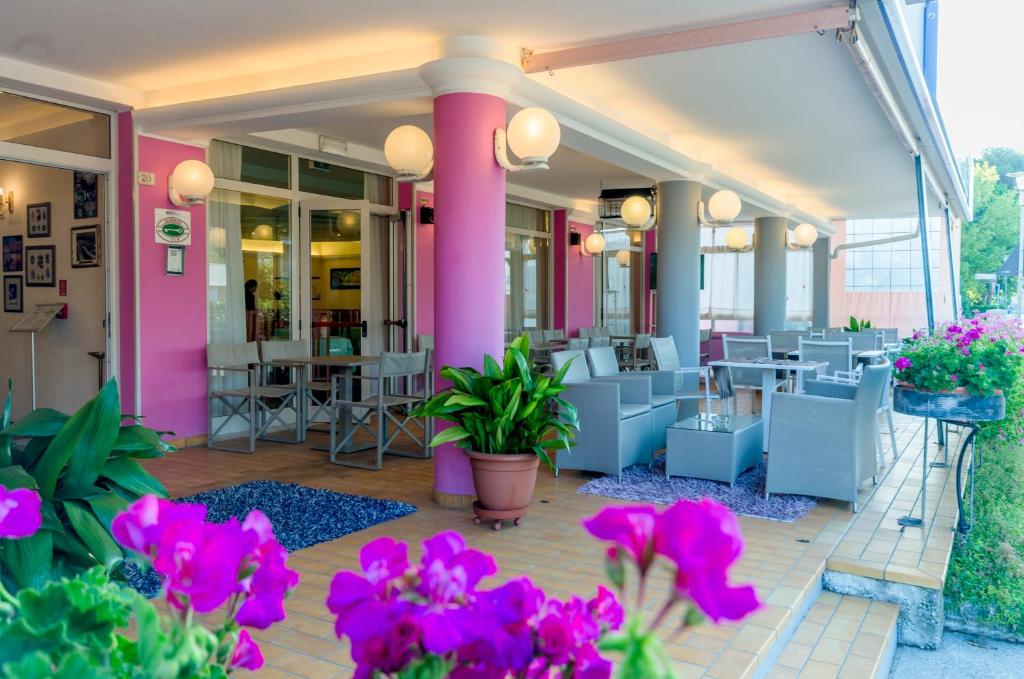 Restaurace v ubytování Hotel Di Giovanni